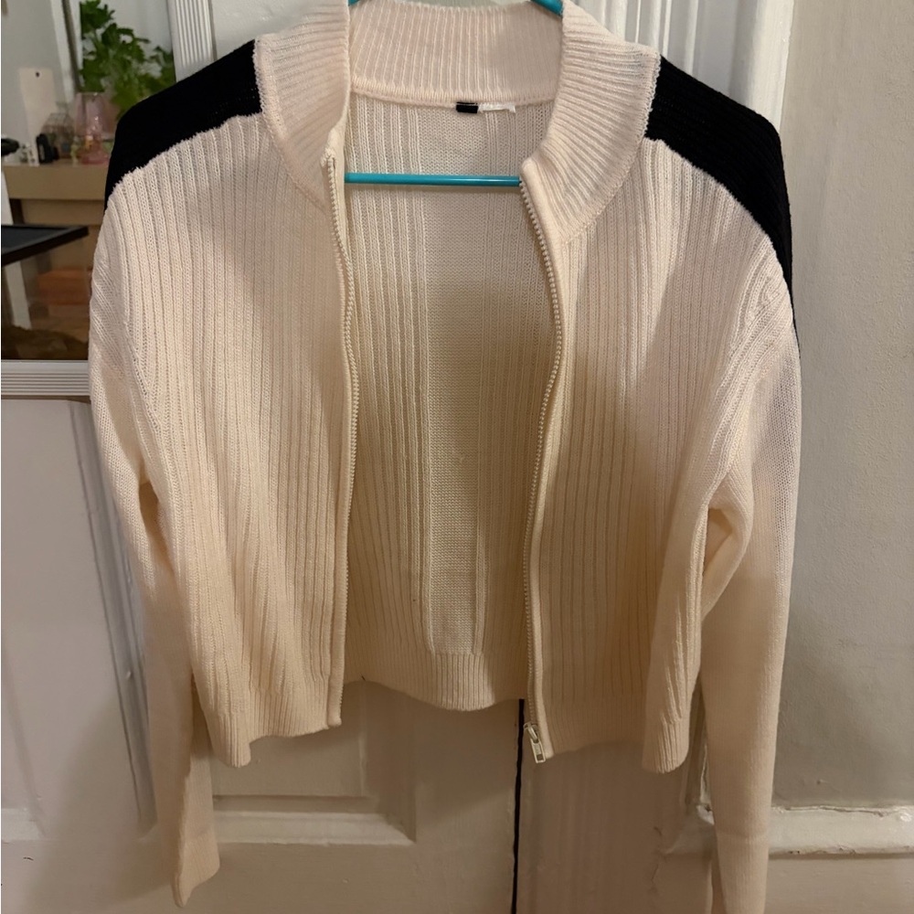 Cream and Black zipup Sweater